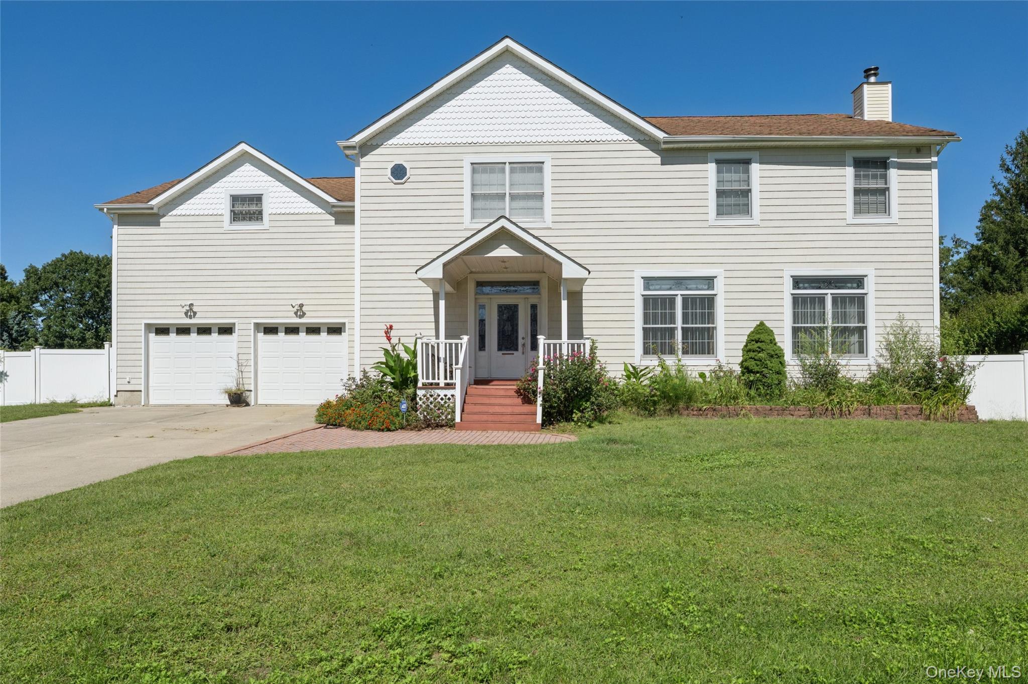 471 Southport Street – For Sale