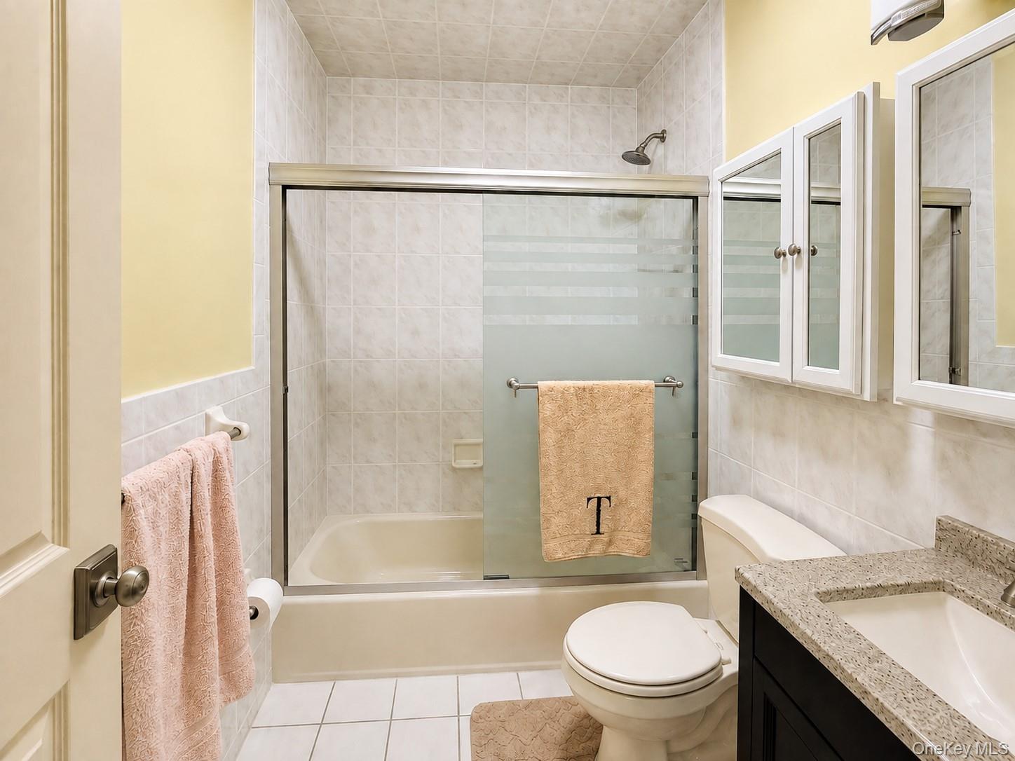 2357 Demeyer Street – For Sale photo 28