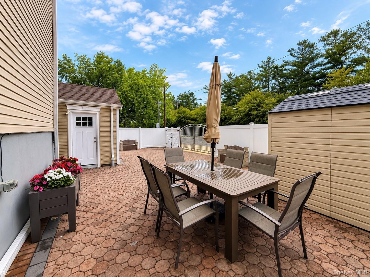 2357 Demeyer Street – For Sale photo 46
