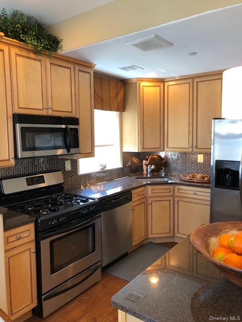 7219 Sandy Dune Way – For Rent photo 6