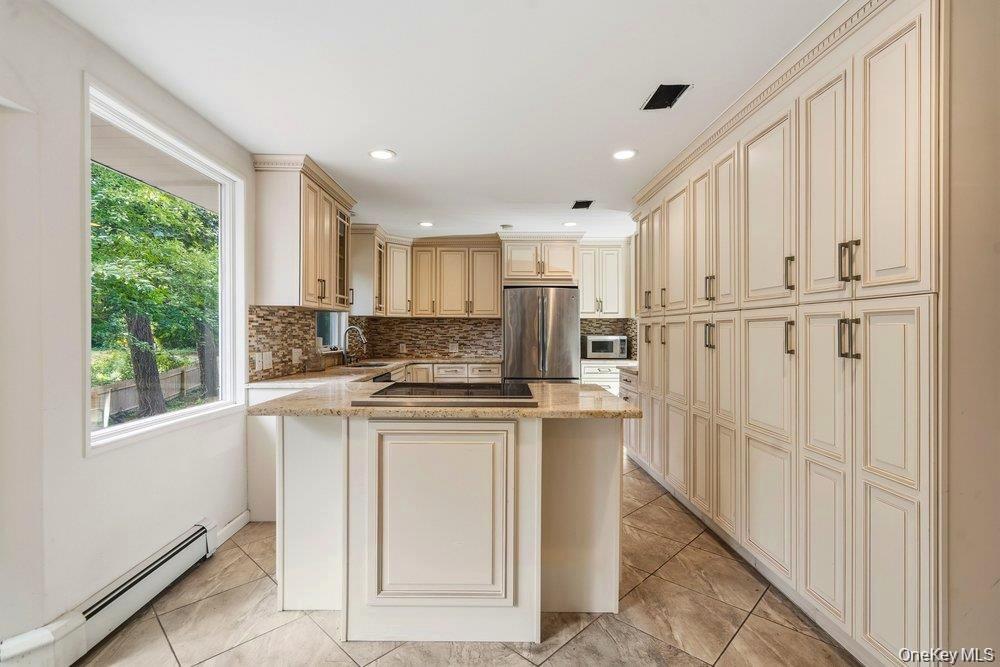 40 Pool Drive – For Rent photo 7