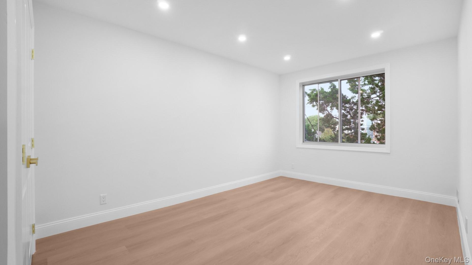263 Quincy Avenue – For Sale photo 13