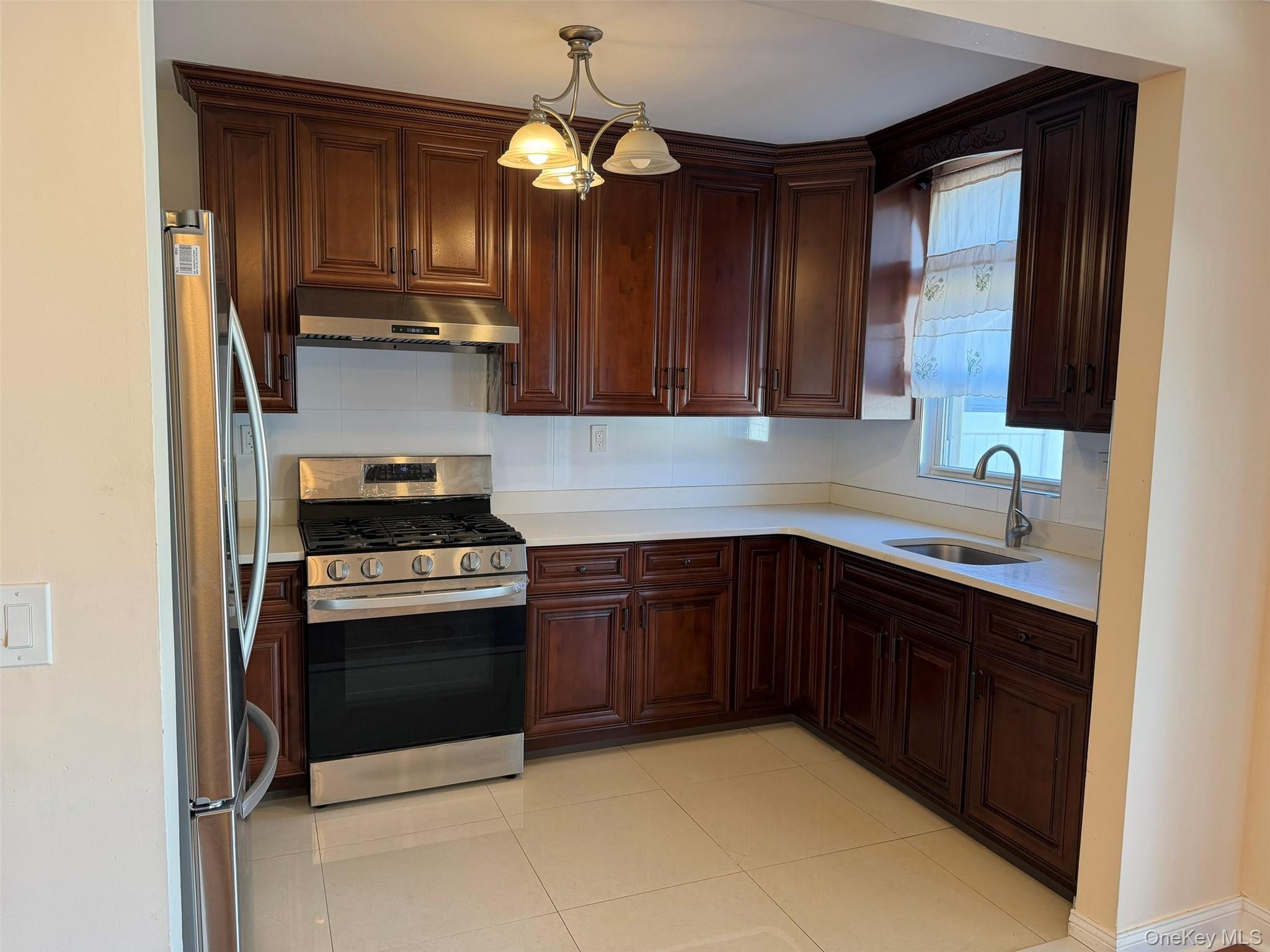 18917 45th Avenue – For Rent photo 3