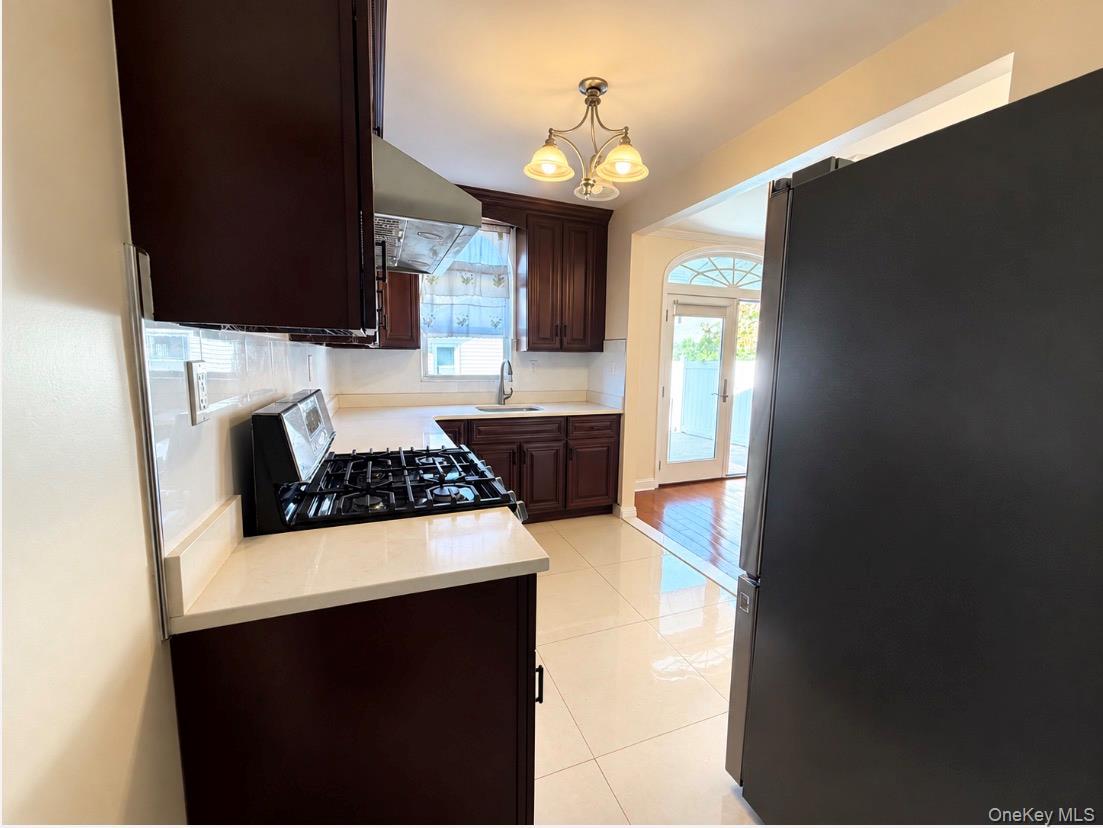 18917 45th Avenue – For Rent