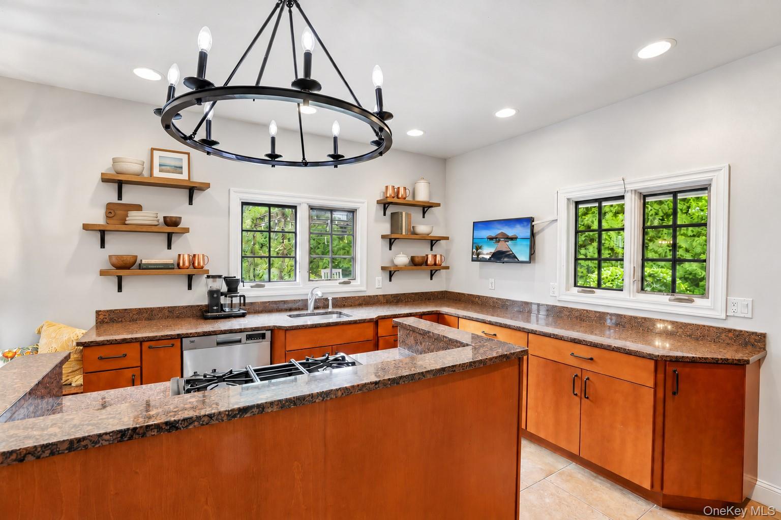 800 Washington Drive – For Sale photo 14