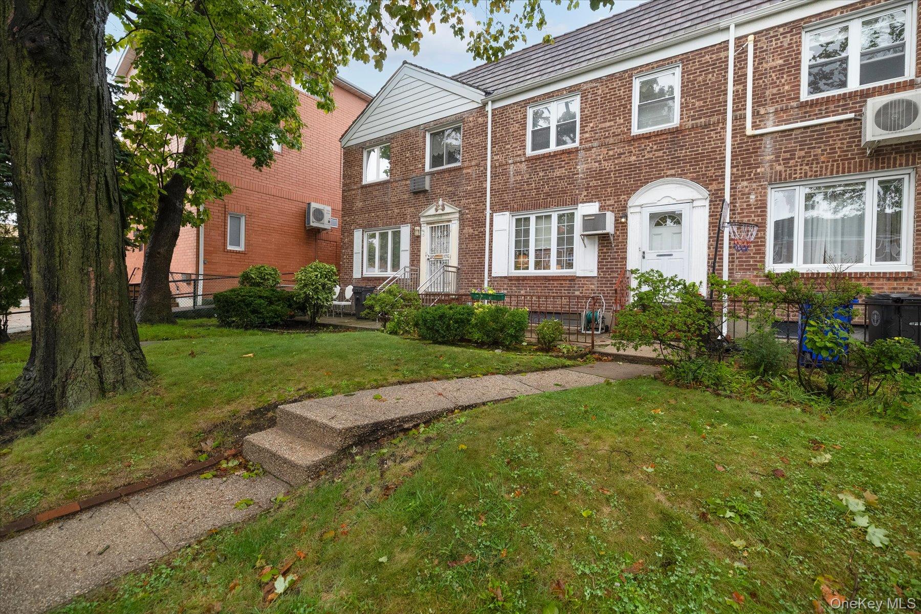144-17 77th Avenue – For Sale photo 2