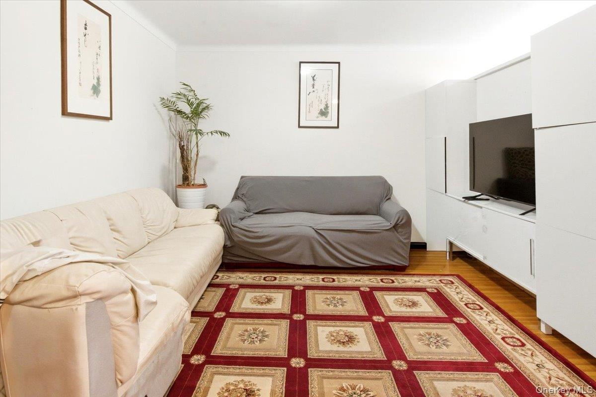 68-61 Yellowstone Boulevard, Unit 412 photo 13