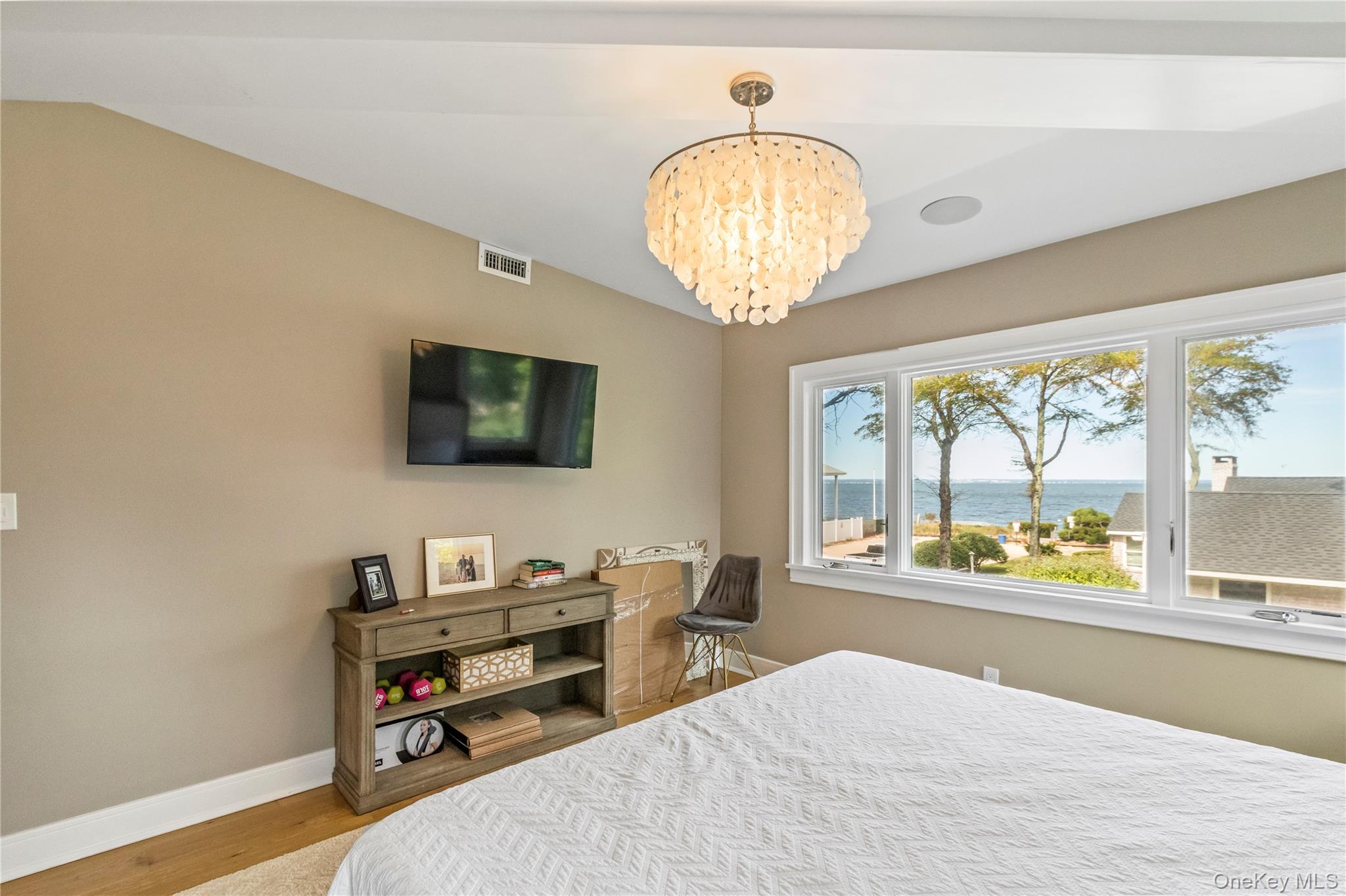 5 Washington Avenue – For Rent photo 23