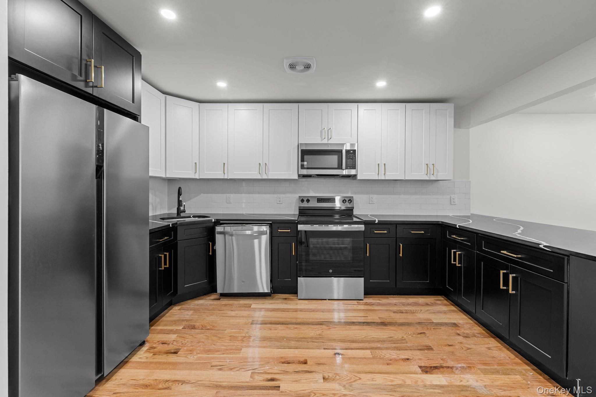 990 E 56th Street – For Sale photo 3