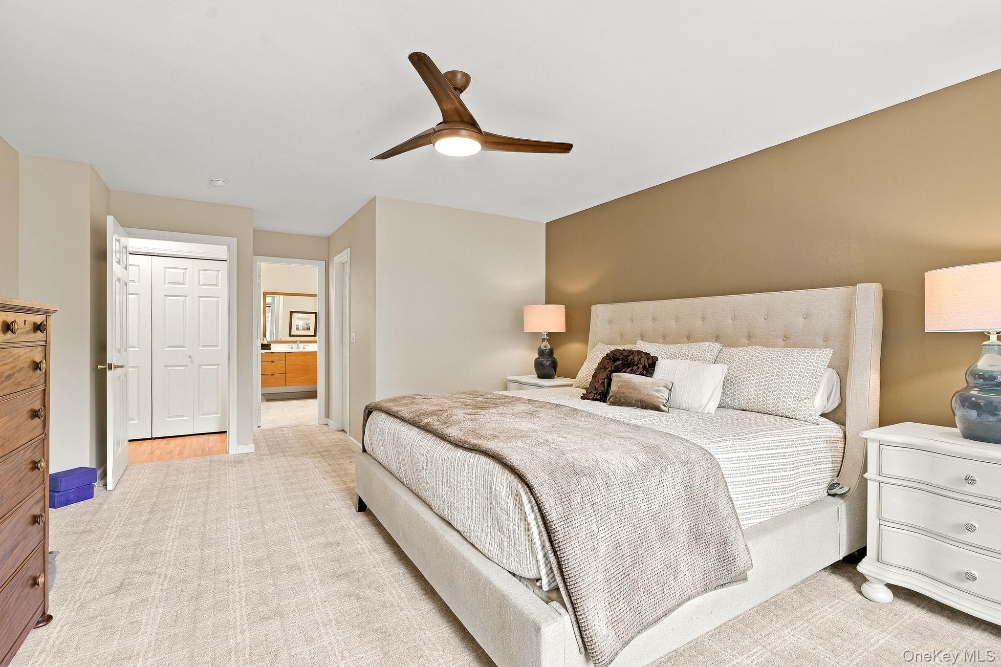 823 Heritage Hills, Unit A photo 20