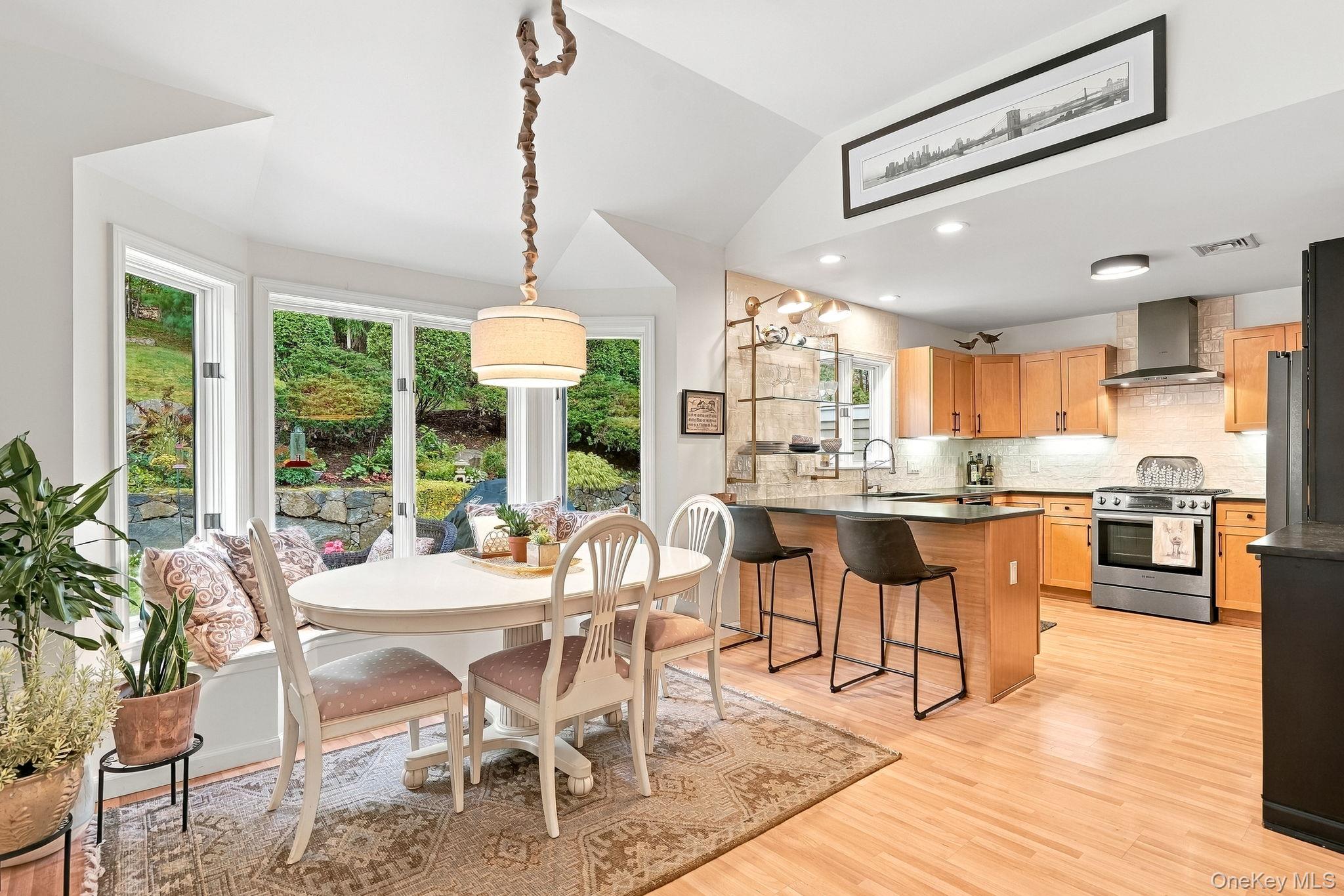 823 Heritage Hills, Unit A photo 12