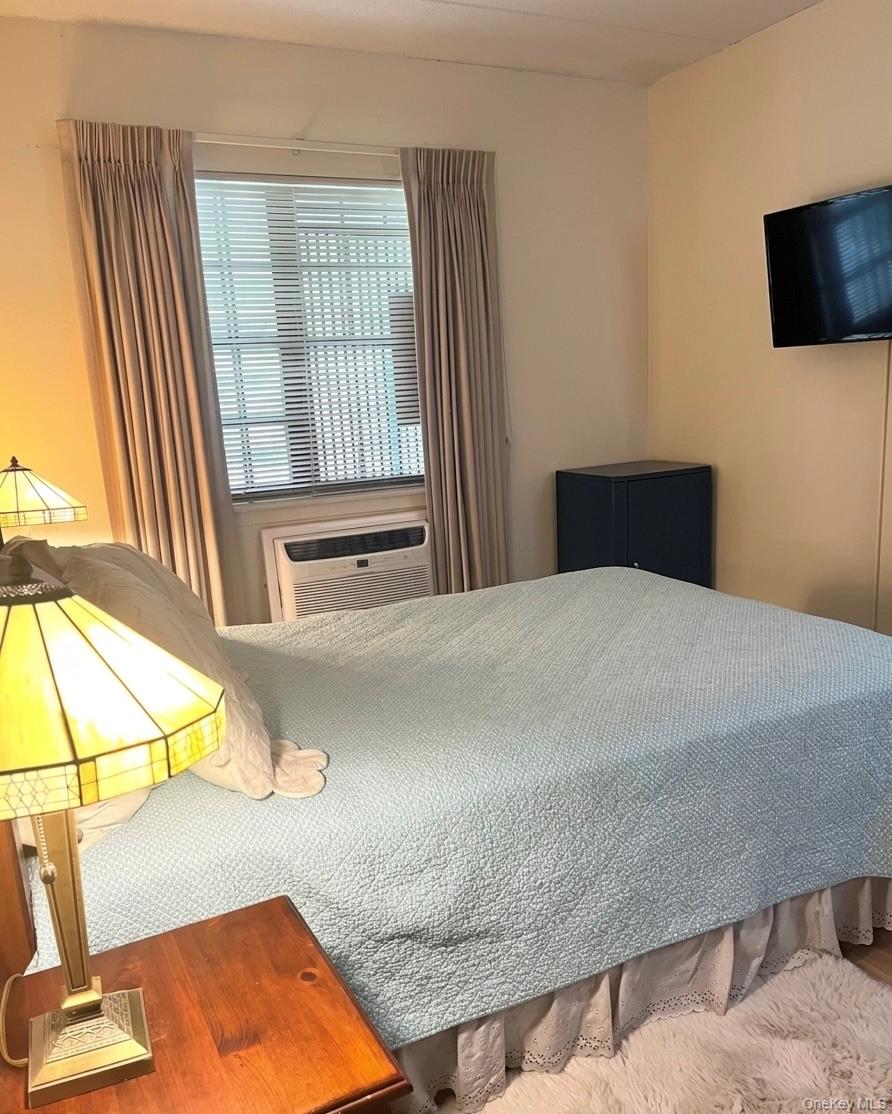 6809 242nd Street, Unit 33A photo 9