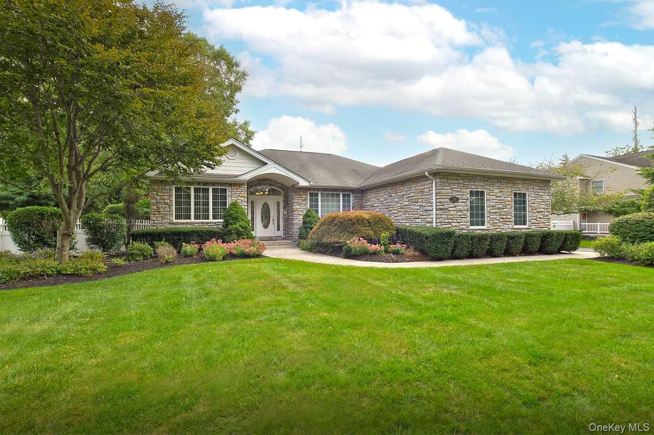 299 Pine Acre Boulevard – For Sale