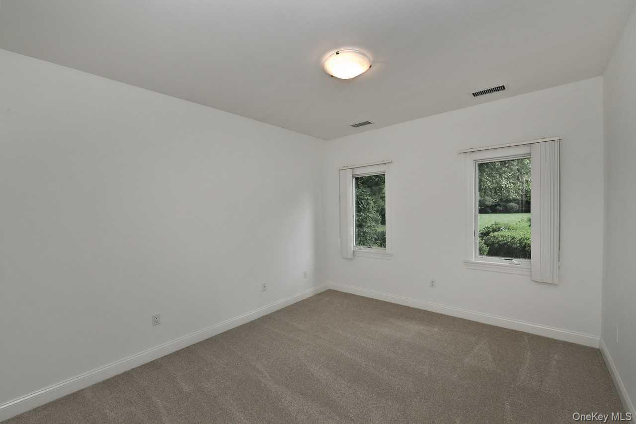 299 Pine Acre Boulevard – For Sale photo 15