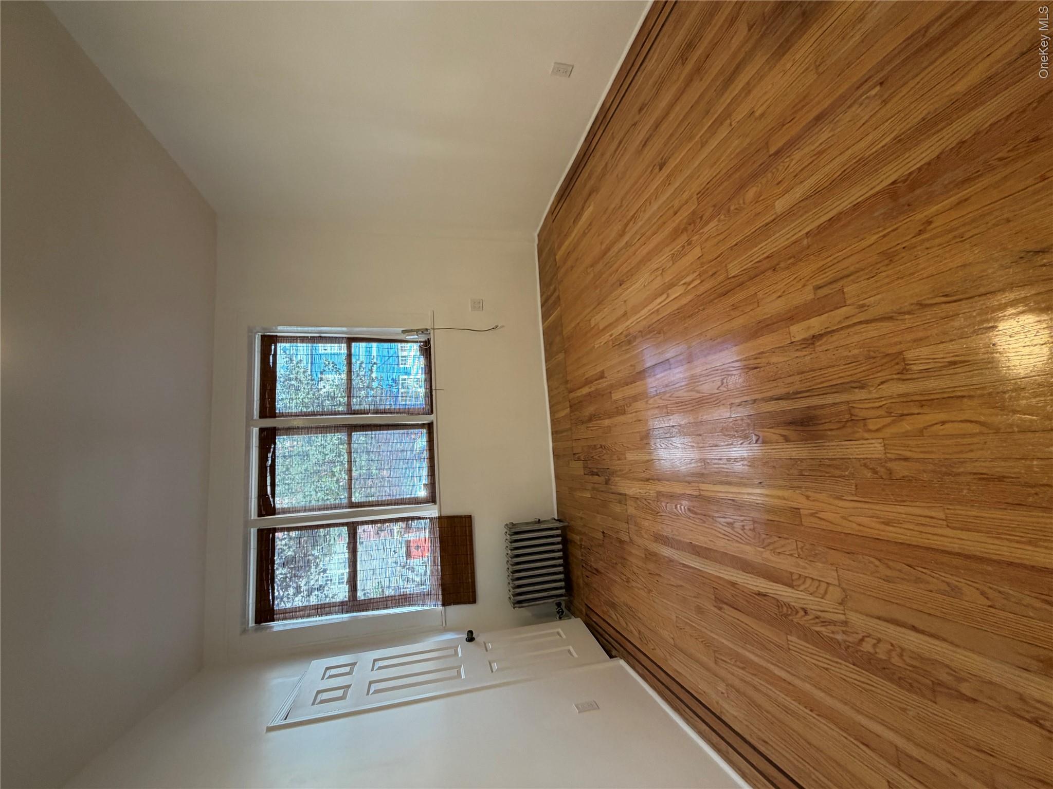 900 Glenmore Avenue – For Rent photo 2