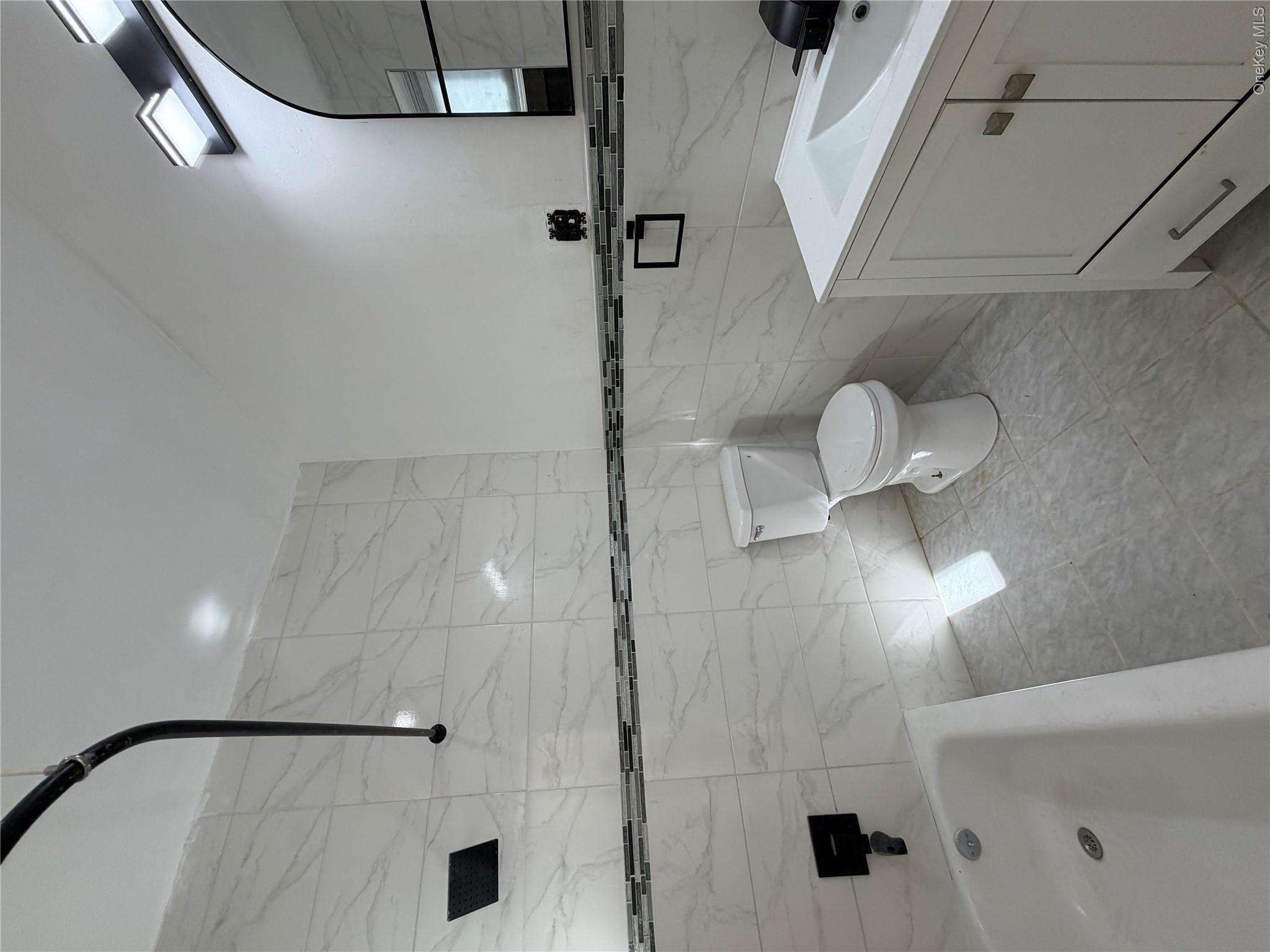 900 Glenmore Avenue – For Rent photo 5