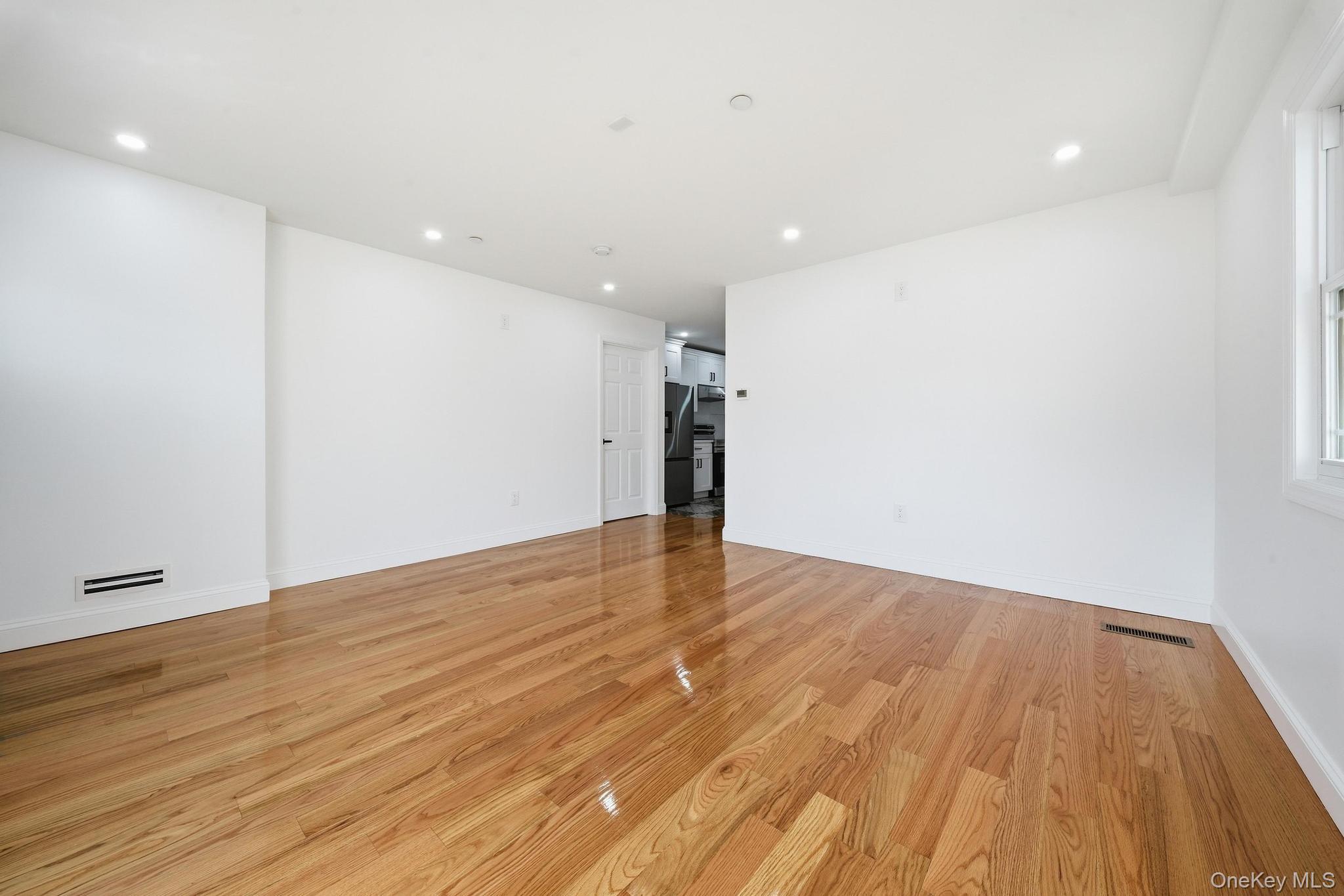 123-24 135 Street – For Sale photo 5
