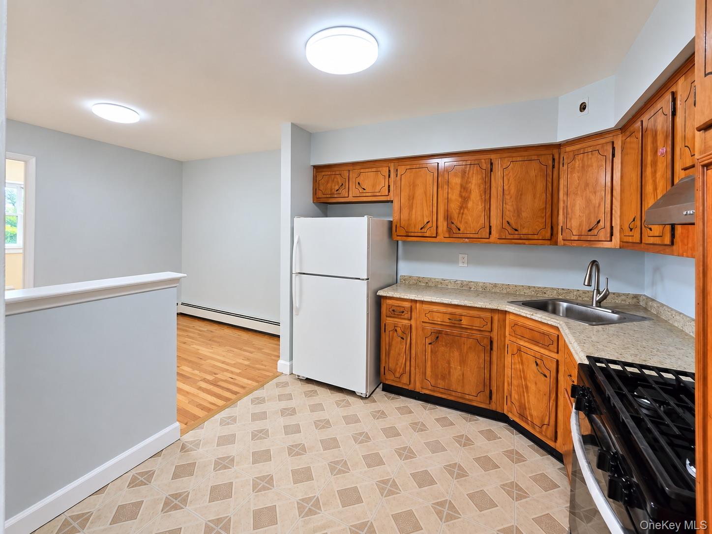 2551 46th Street – For Rent photo 5
