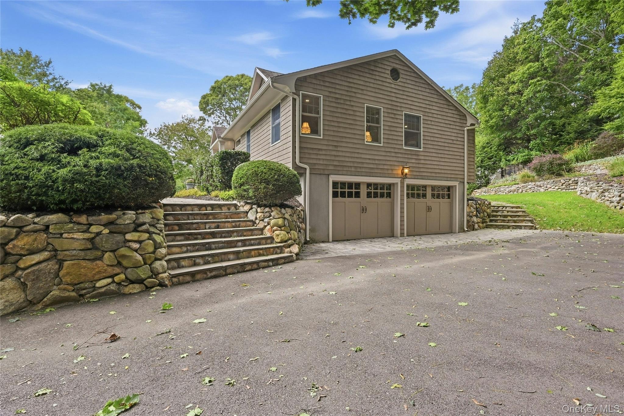5 Hillsview Road – For Sale photo 42