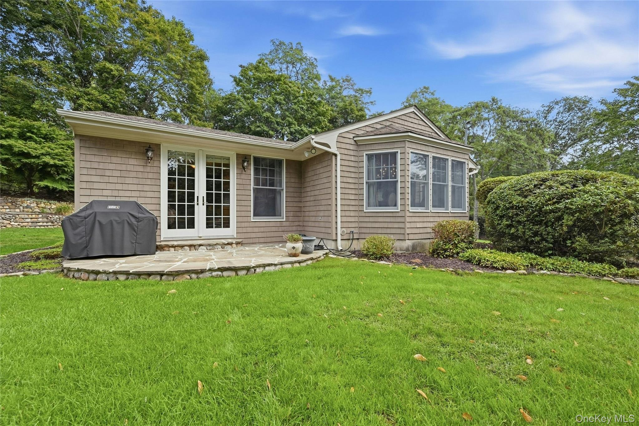 5 Hillsview Road – For Sale photo 41