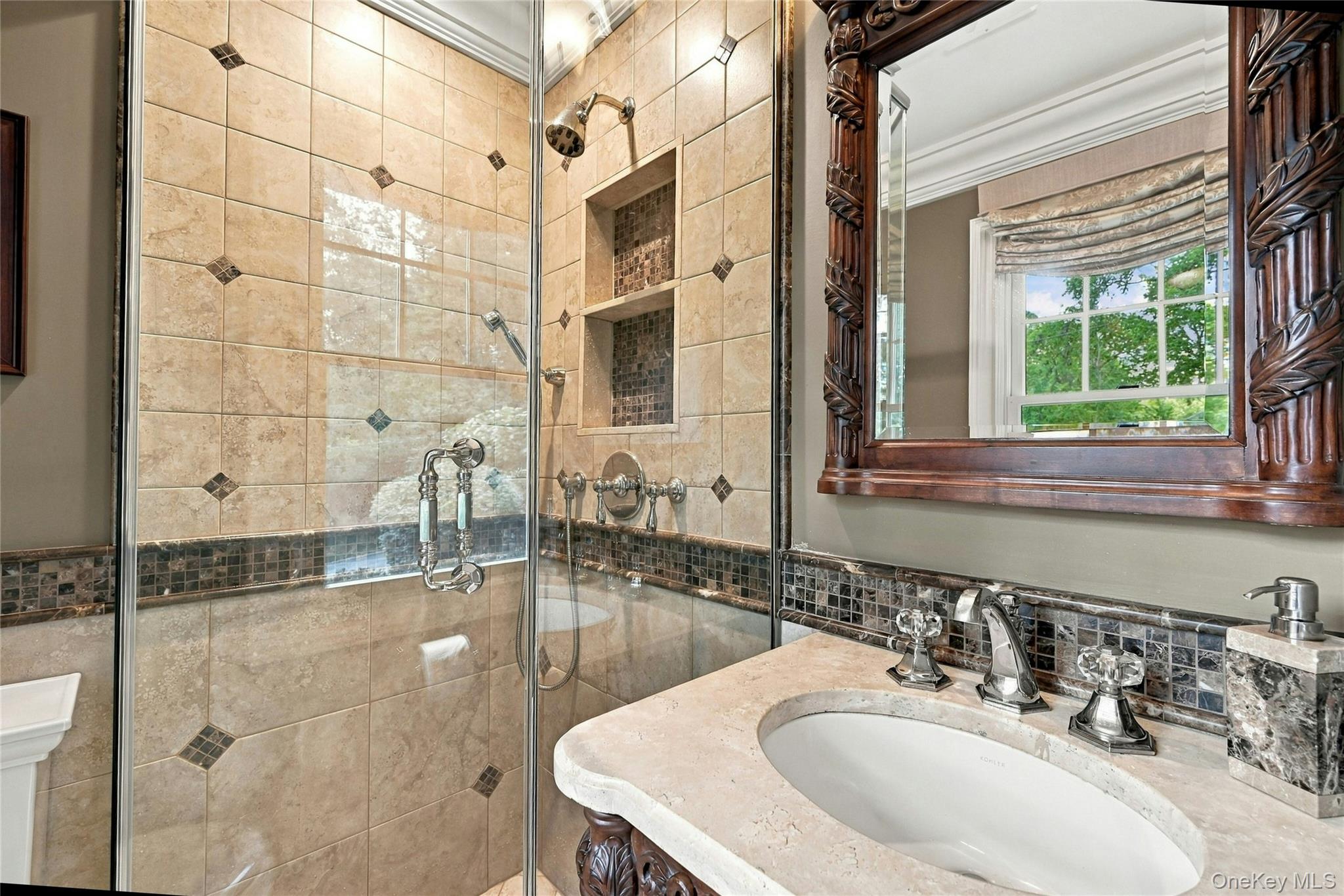 5 Hillsview Road – For Sale photo 31
