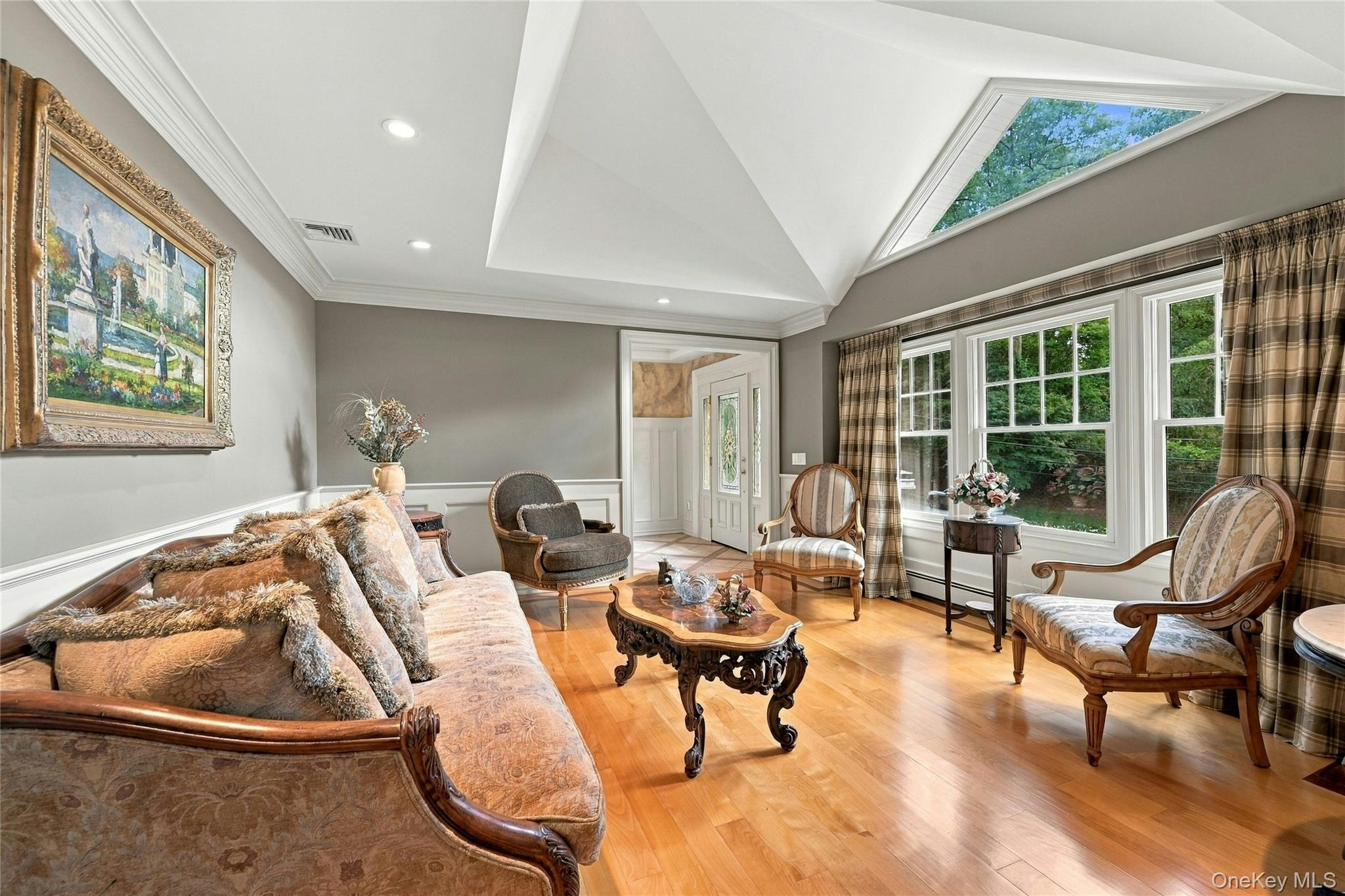 5 Hillsview Road – For Sale photo 27