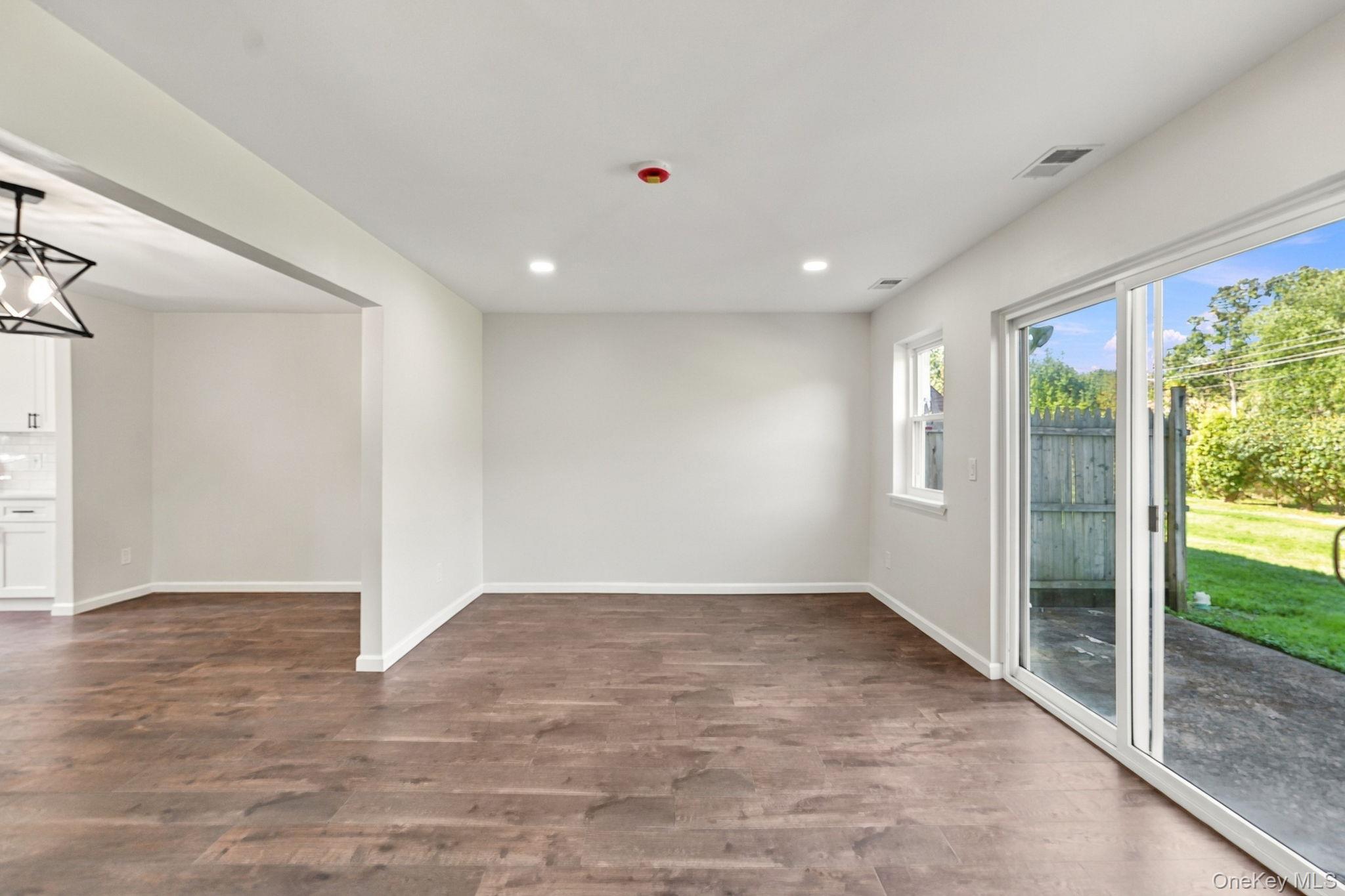 276 Temple Hill Road, Unit 1305 photo 17