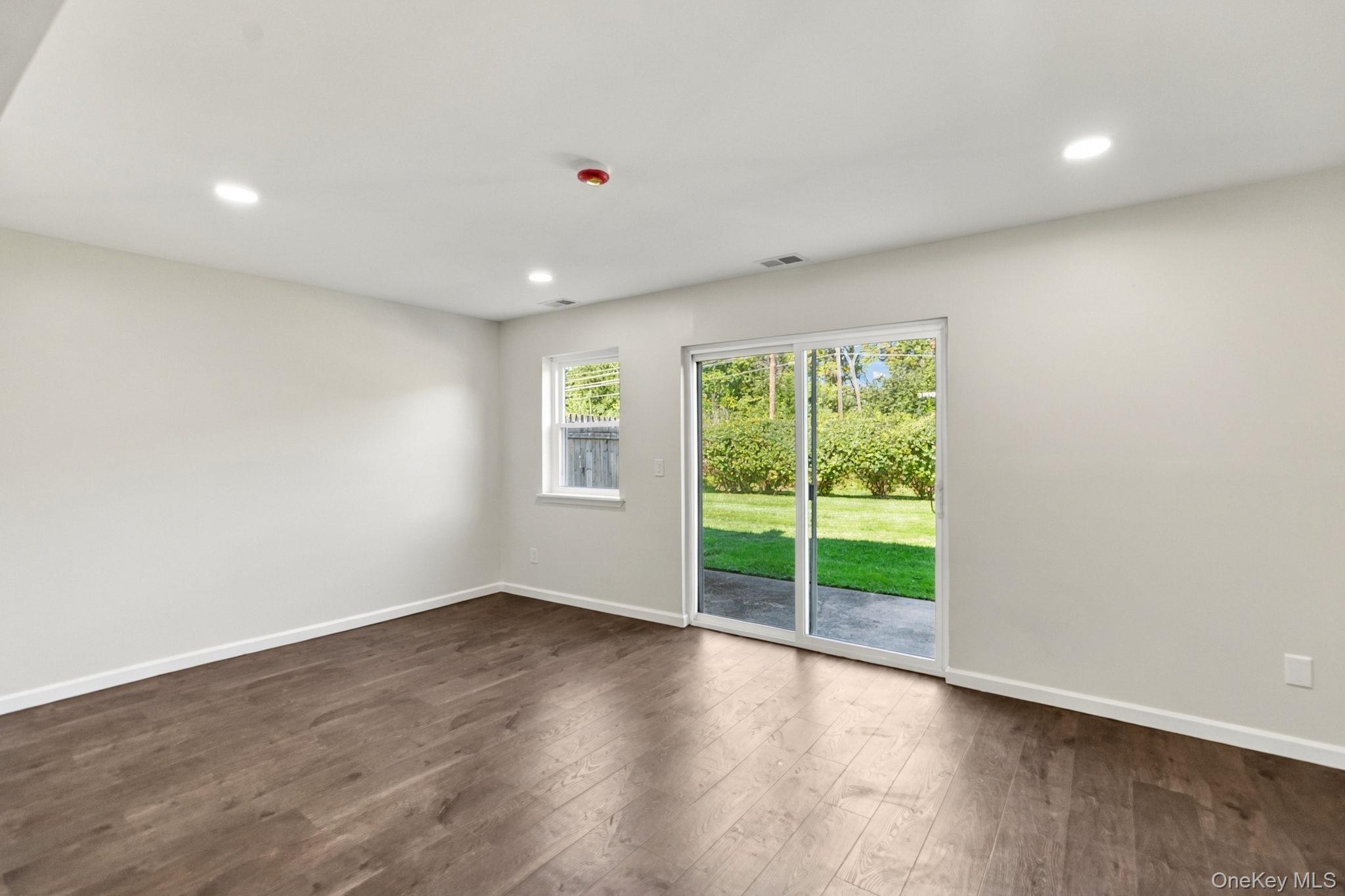 276 Temple Hill Road, Unit 1305 photo 12