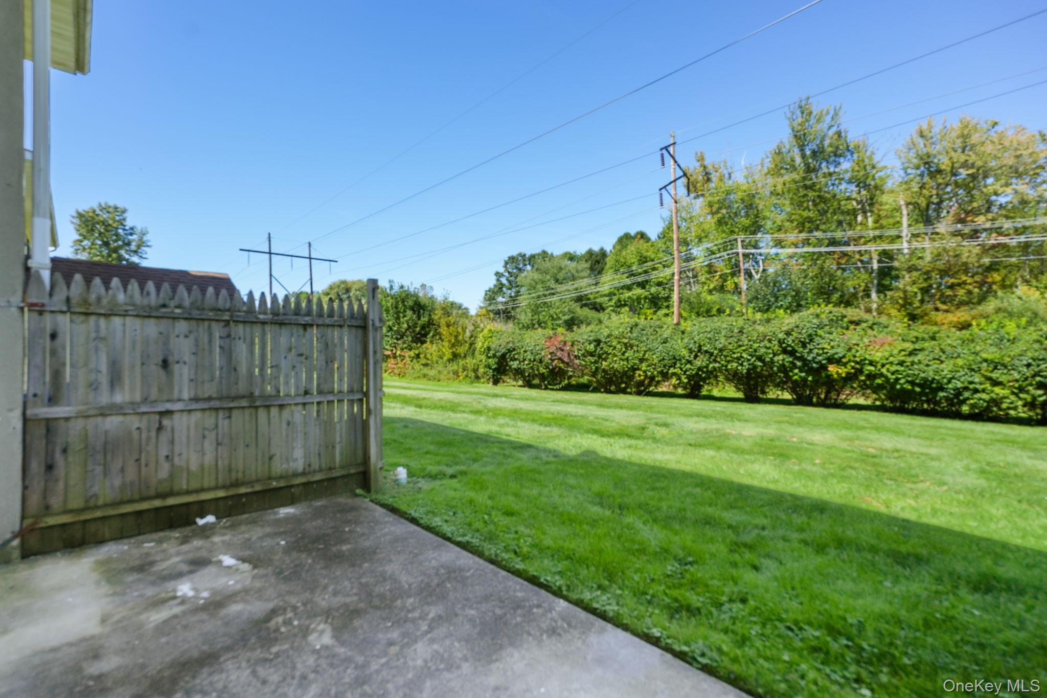 276 Temple Hill Road, Unit 1305 photo 33