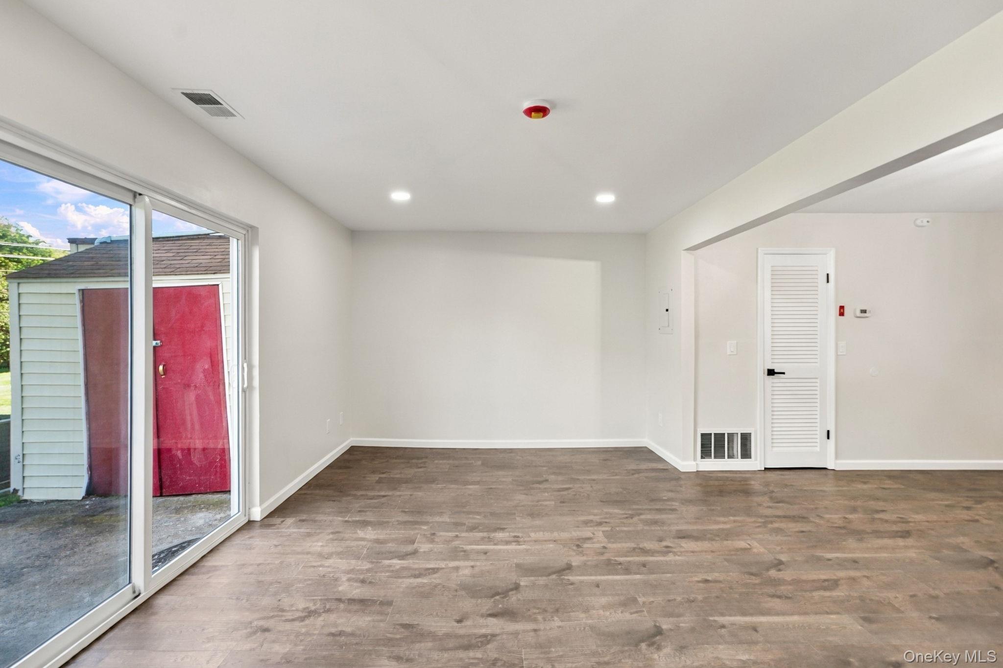 276 Temple Hill Road, Unit 1305 photo 16
