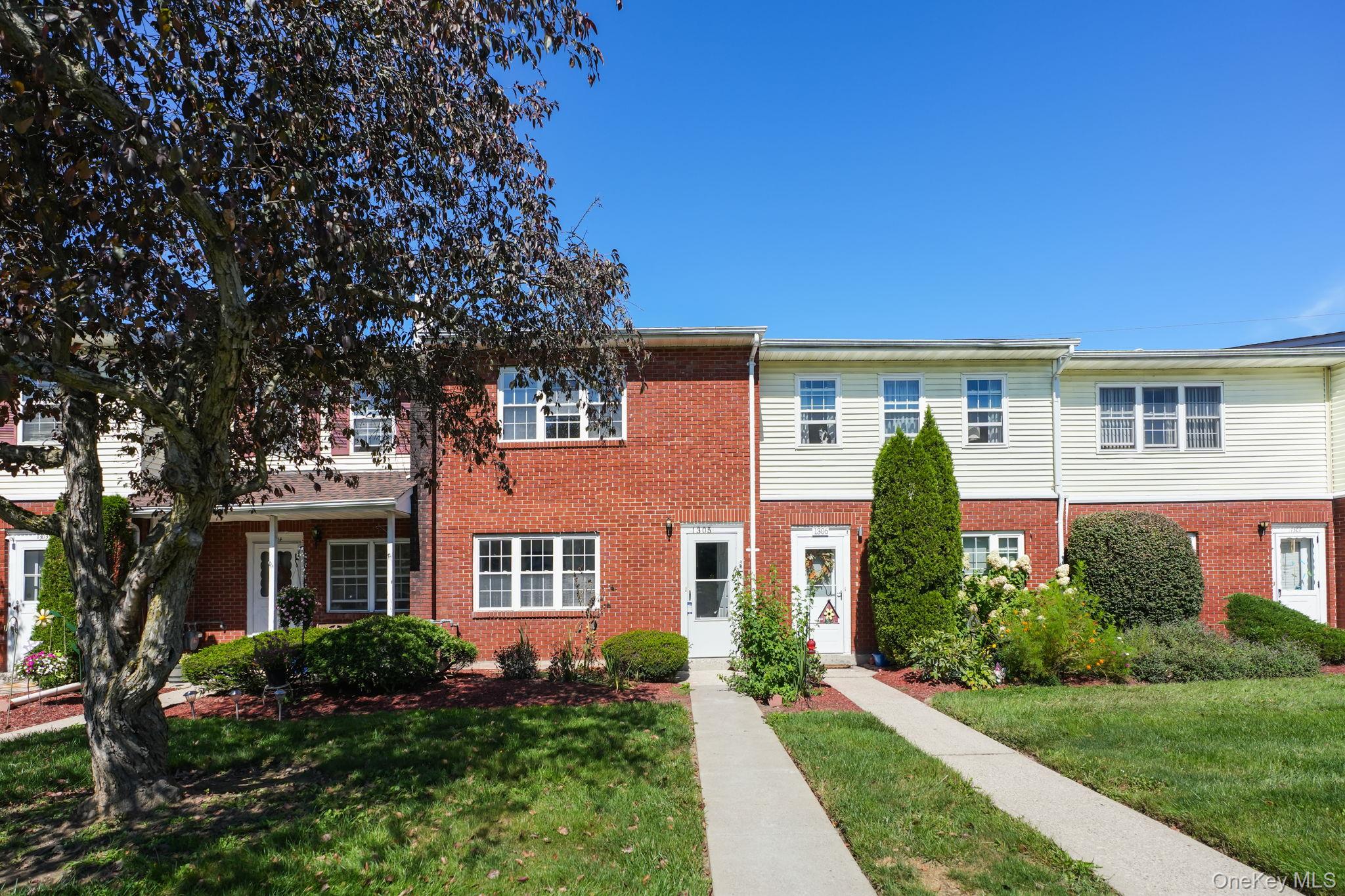 276 Temple Hill Road, Unit 1305 photo 35