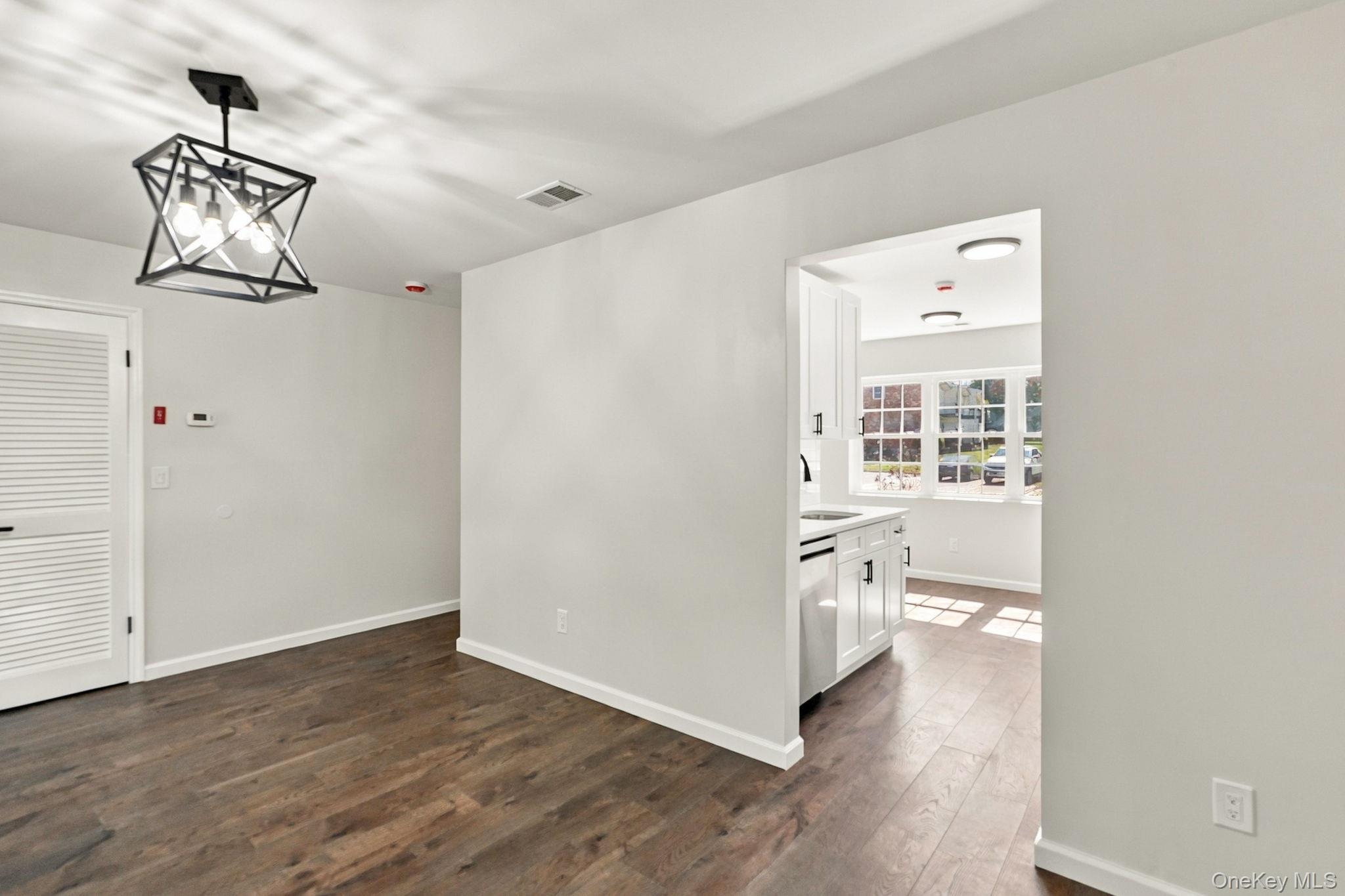 276 Temple Hill Road, Unit 1305 photo 9