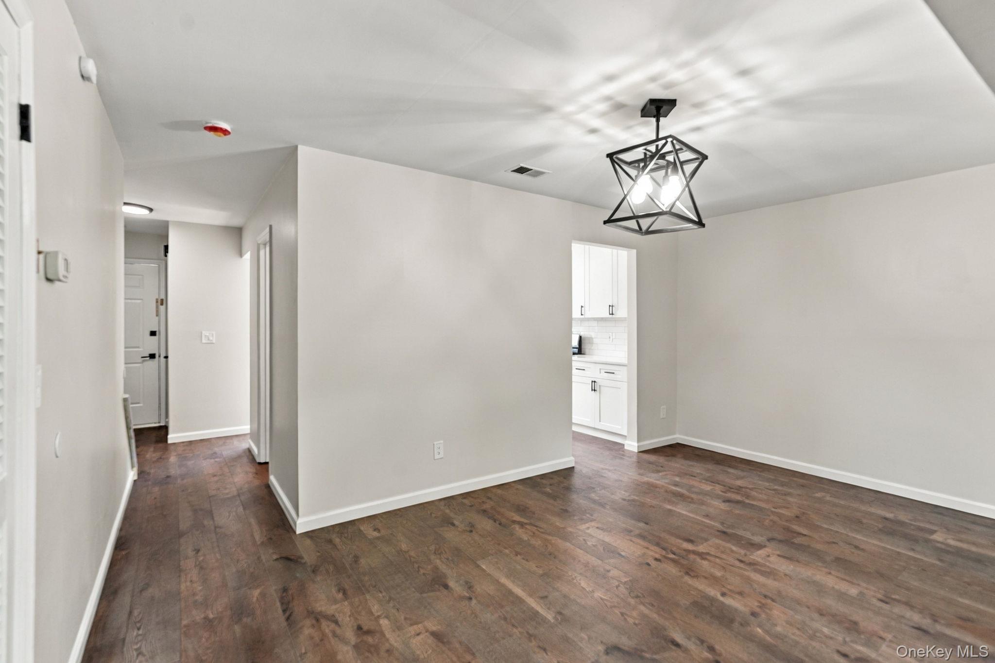 276 Temple Hill Road, Unit 1305 photo 11