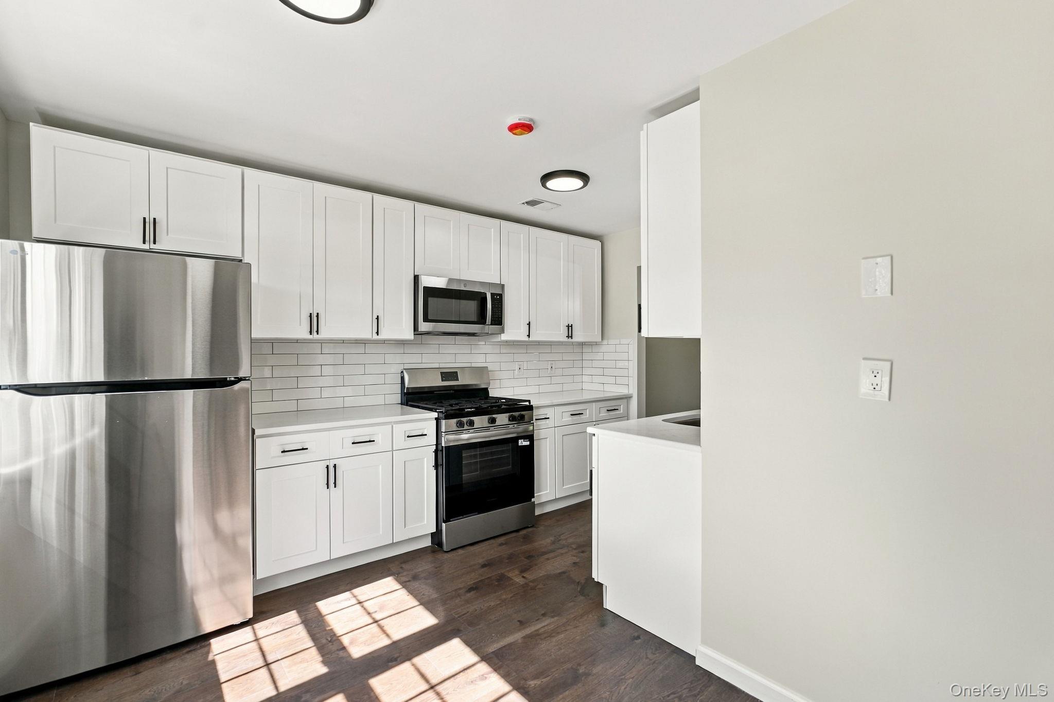 276 Temple Hill Road, Unit 1305 photo 2