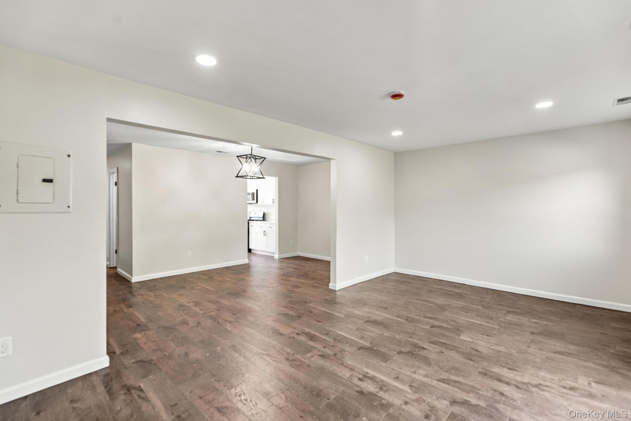 276 Temple Hill Road, Unit 1305 photo 14