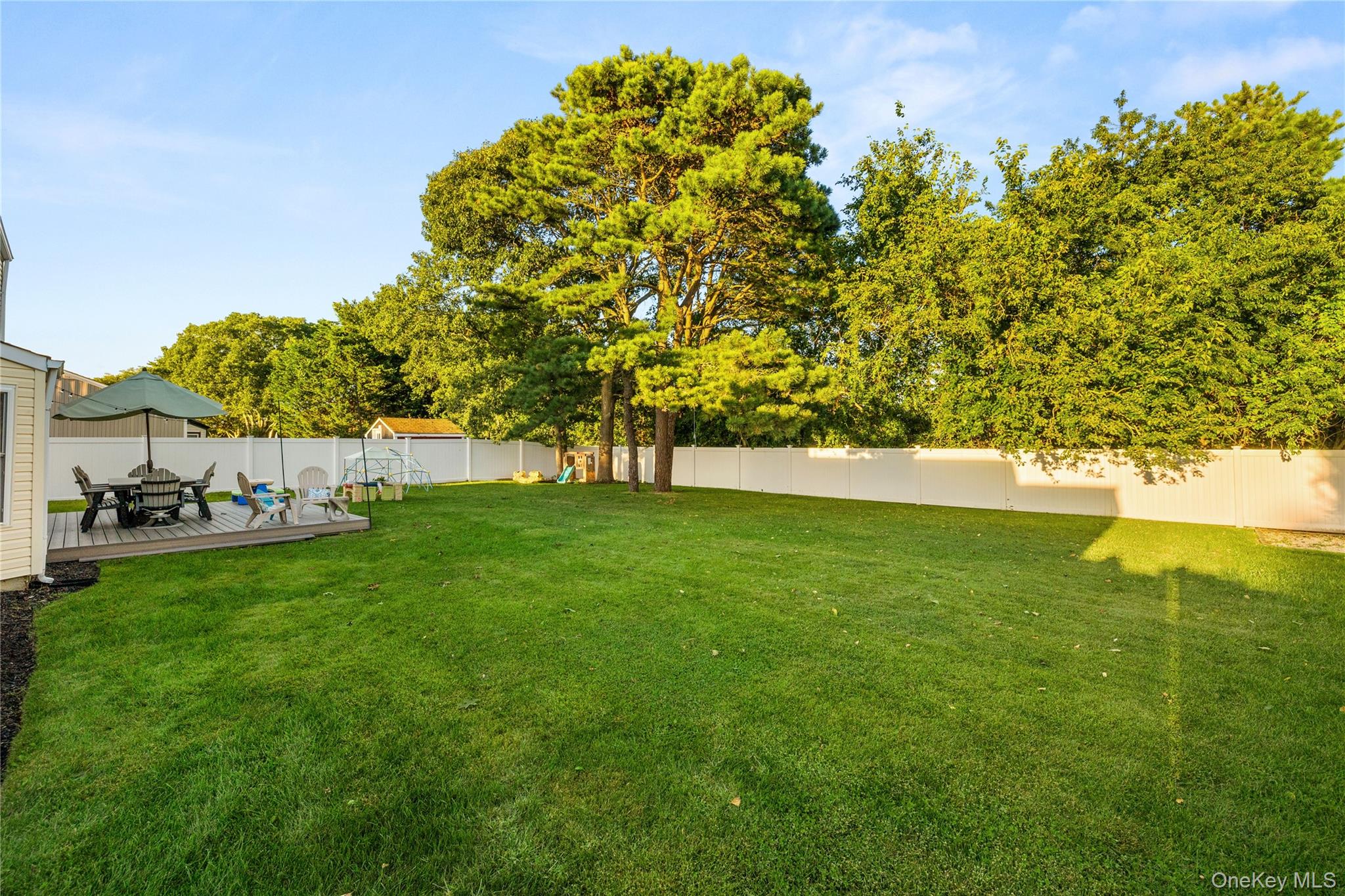 23 Blueberry Lane – For Sale photo 22