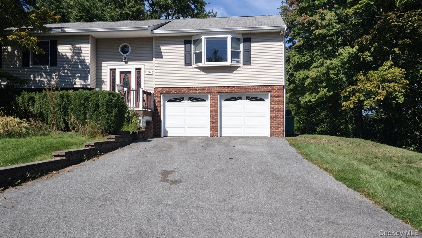 56 Mandalay Drive – For Sale photo 2