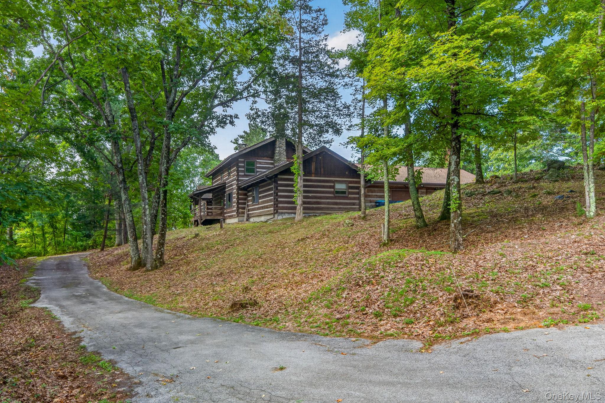 498 Rossway Road – For Sale photo 6