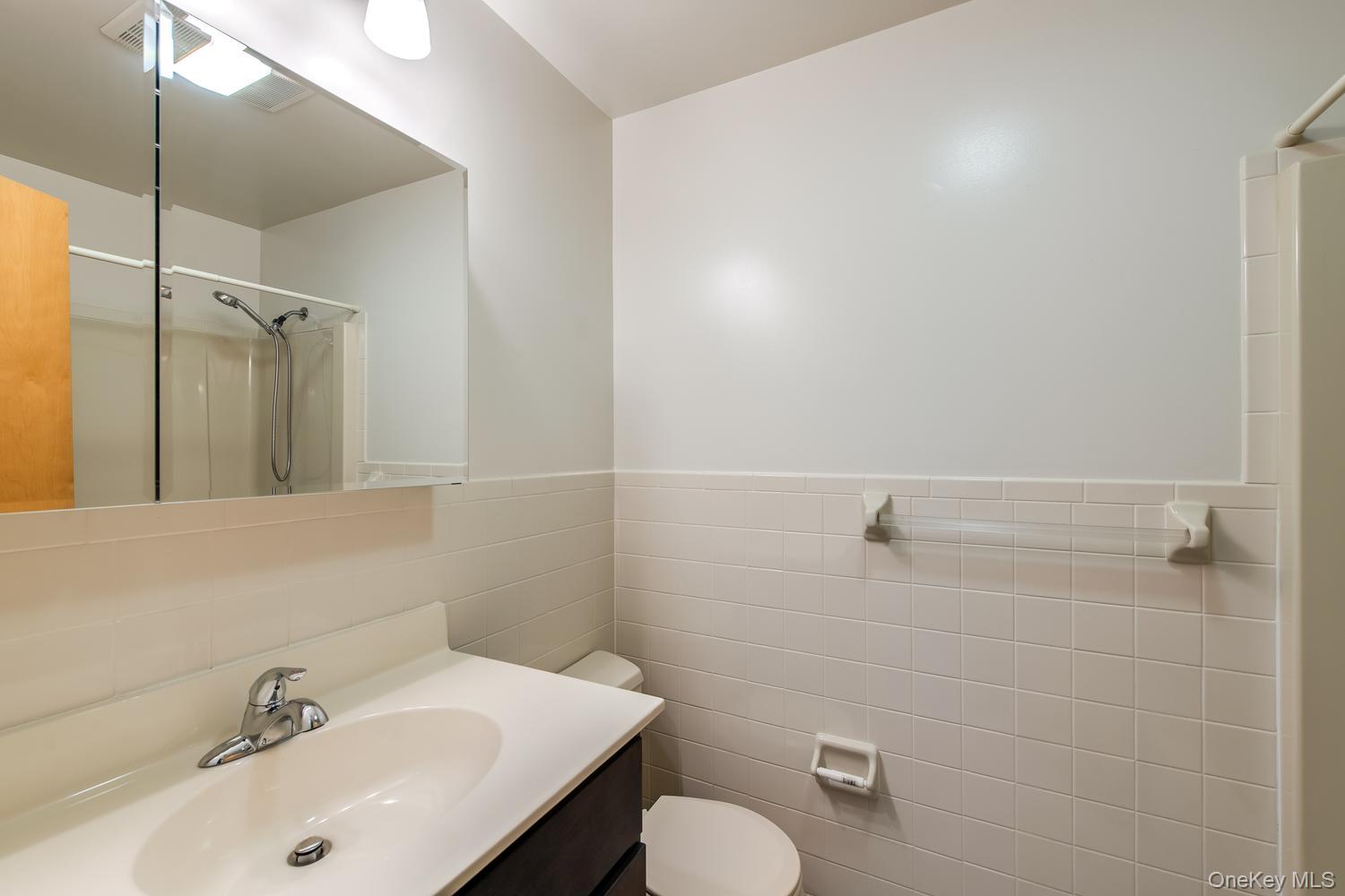 7 Topaz Run – For Sale photo 20