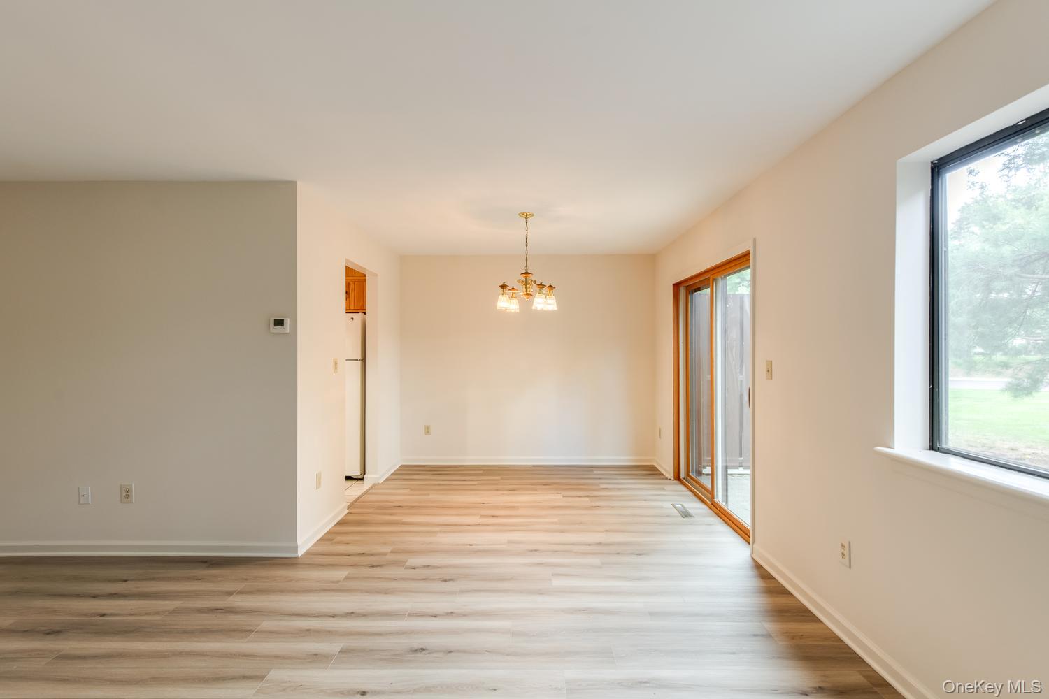 7 Topaz Run – For Sale photo 8