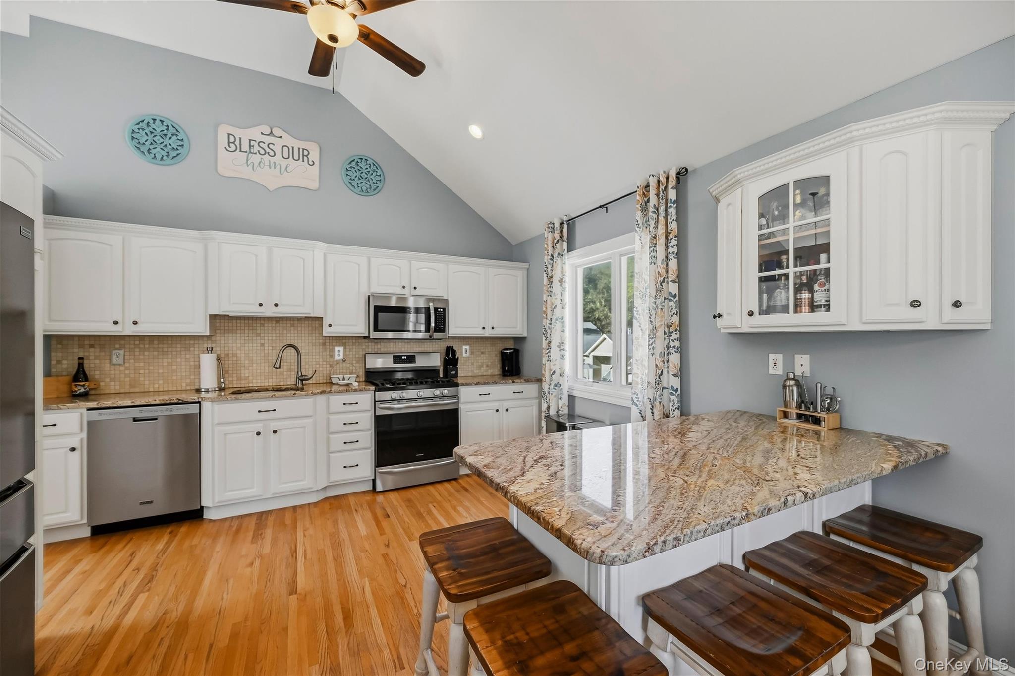 1 Hazen Street – For Sale photo 10