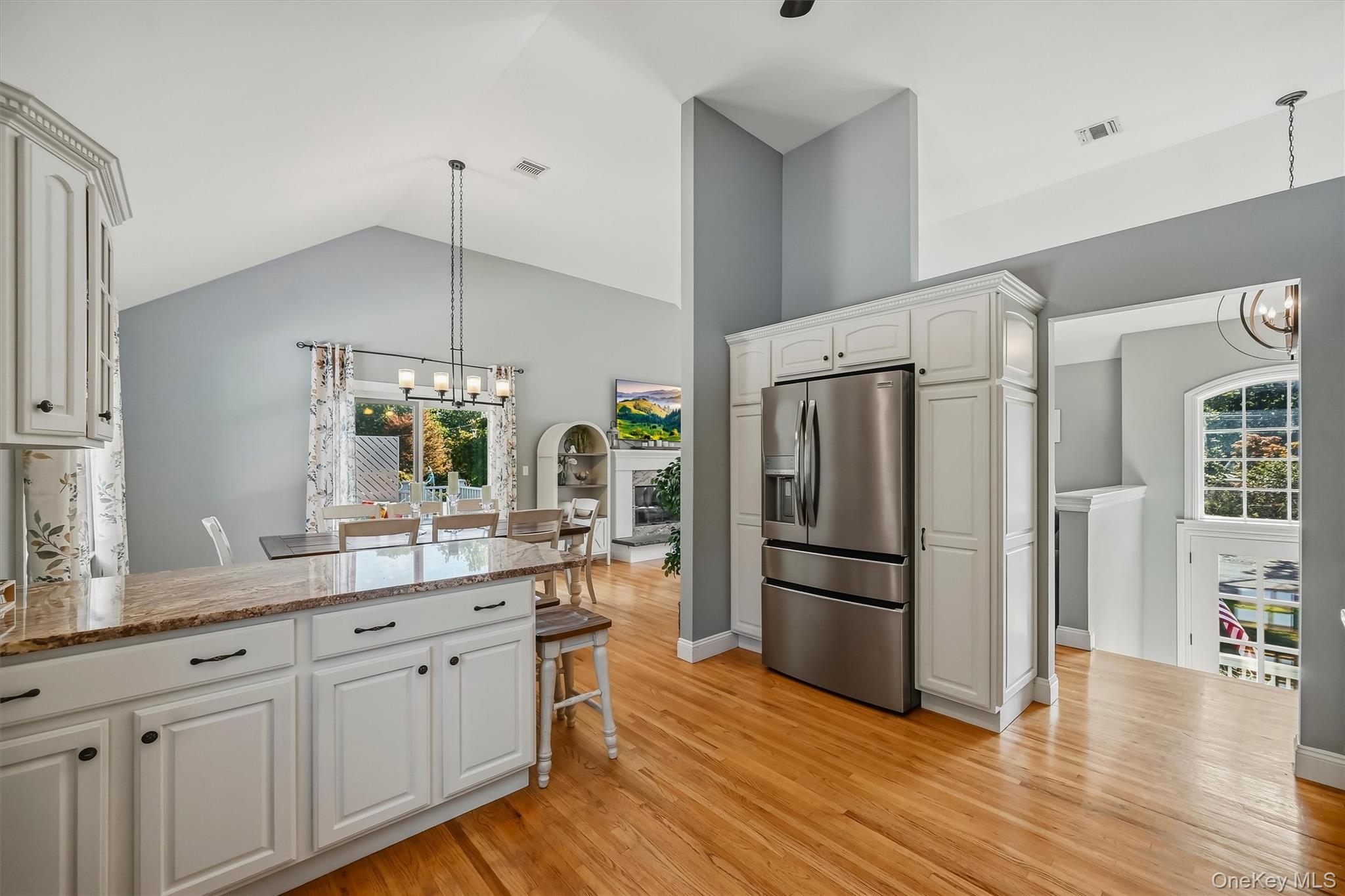 1 Hazen Street – For Sale photo 9