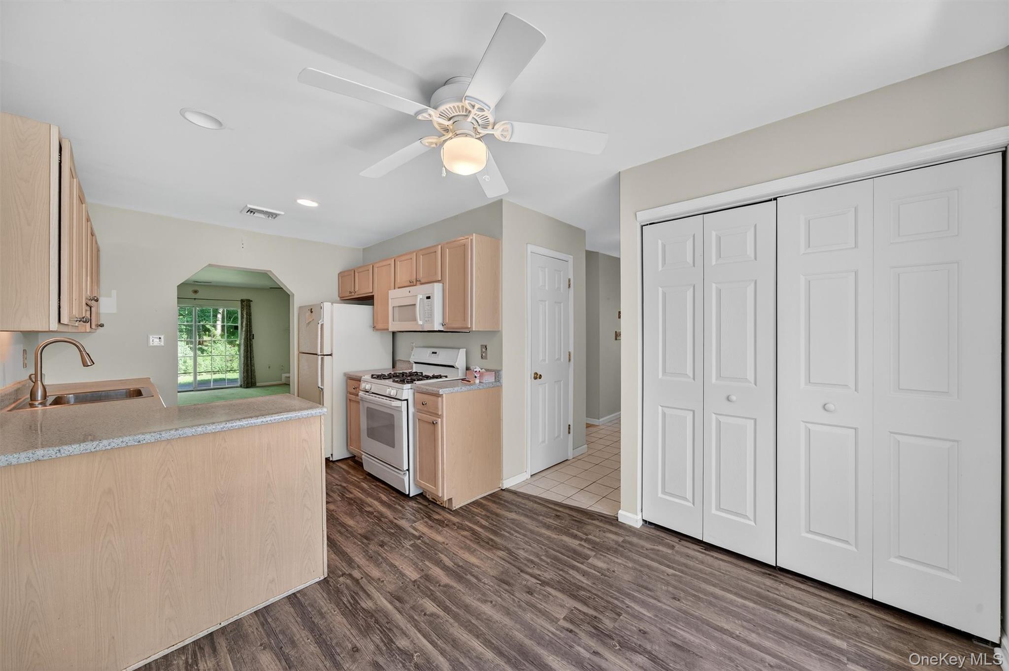 226 Eagleton Drive – For Rent photo 15