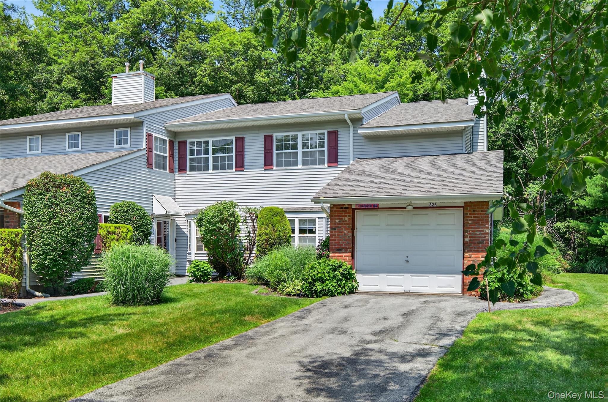 226 Eagleton Drive – For Rent