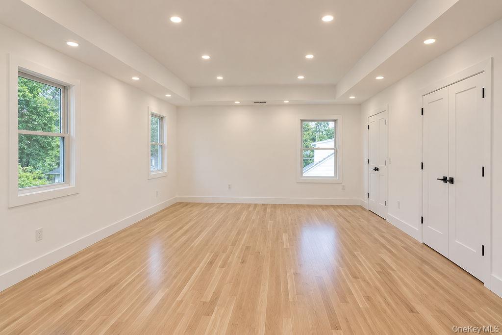 218 W Tyler Avenue – For Sale photo 26