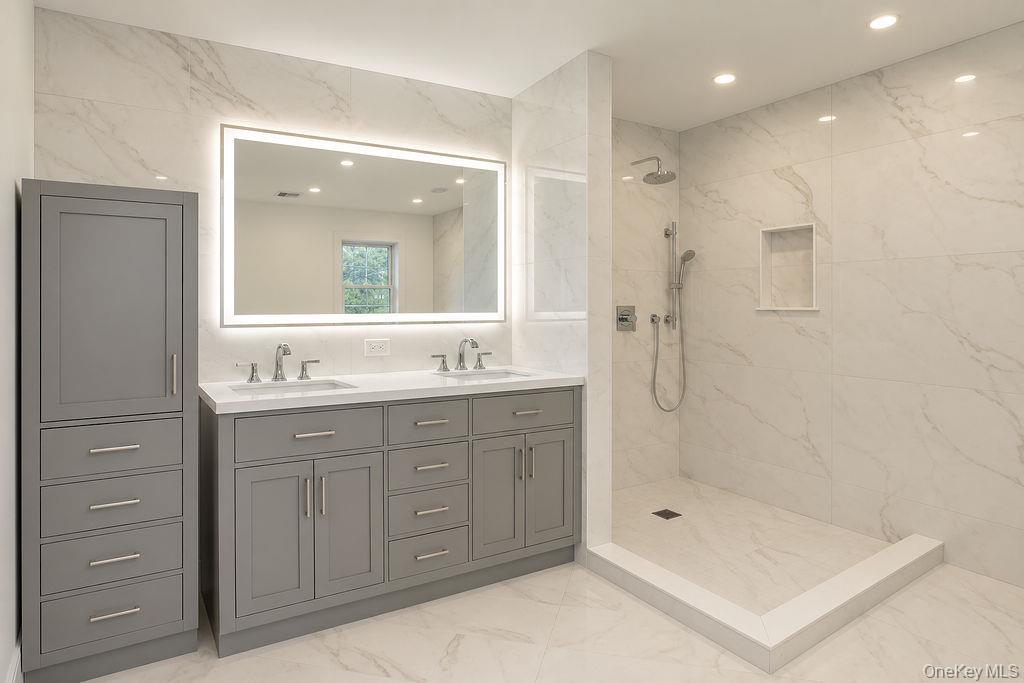 218 W Tyler Avenue – For Sale photo 28