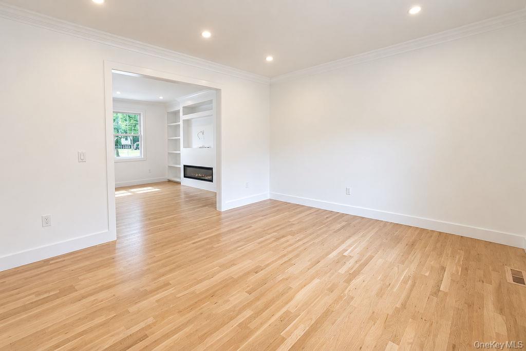 218 W Tyler Avenue – For Sale photo 22