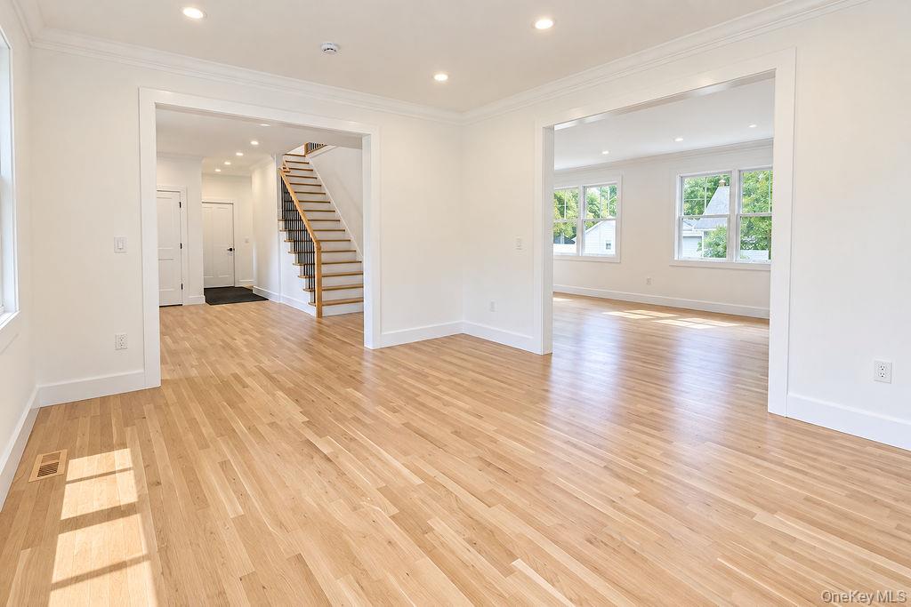 218 W Tyler Avenue – For Sale photo 21