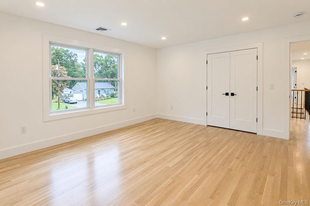 218 W Tyler Avenue – For Sale photo 29
