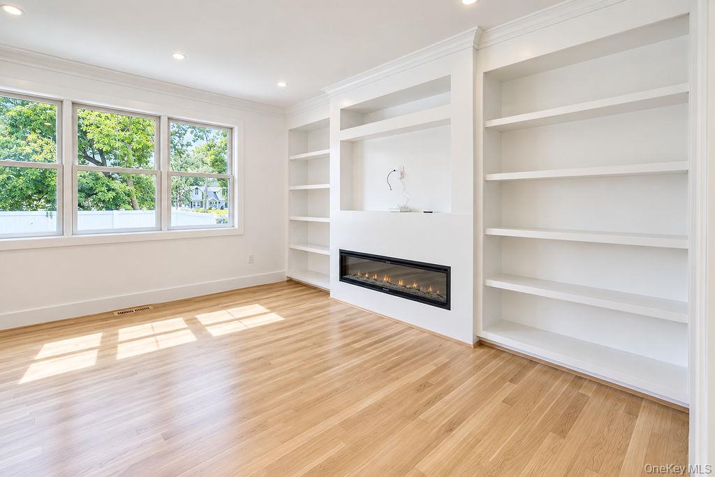 218 W Tyler Avenue – For Sale photo 19